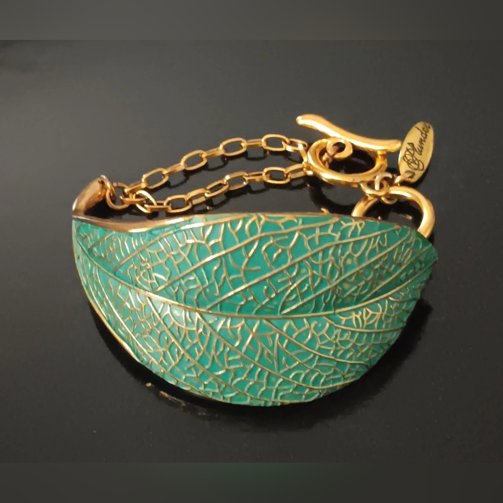 Vintage Plunder Gold Green Enamel Leaf  Cuff Bracelet Clasp